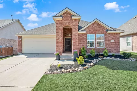 5813 Greenmeadow Dr, Argyle, TX 76226