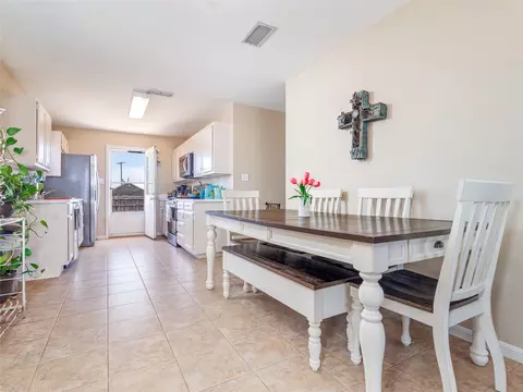 Dining - 207 E Hall Ct, Early, TX 76802 photo 1 of 1