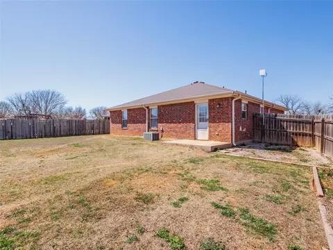 Exterior - 207 E Hall Ct, Early, TX 76802 photo 4 of 4