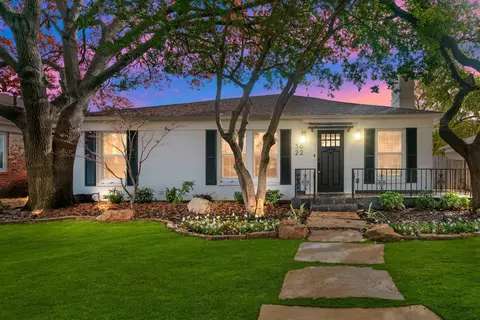 3622 S Versailles Ave, Dallas, TX 75209