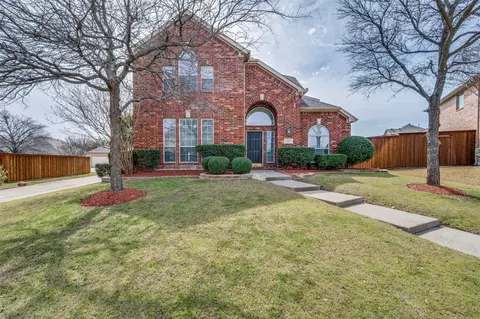 15717 Twin Cove Dr, Frisco, TX 75035