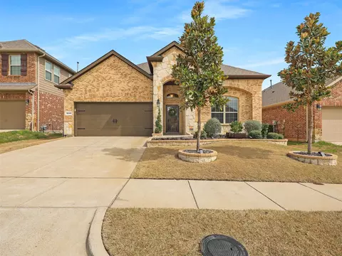 5113 Pleasant Springs Ct, Forney, TX 75126