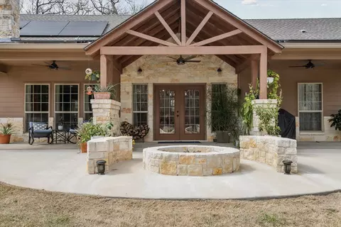 225 Jackson Cir, Kerens, TX 75144