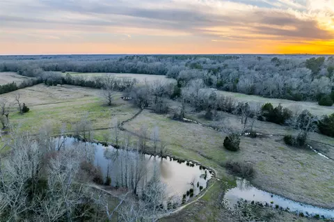 3779 N Us Highway 287 Hwy, Palestine, TX 75803