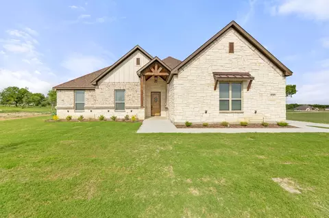 8509 Wild Colt Dr, Godley, TX 76044