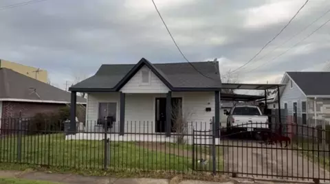 6811 Tyree St, Dallas, TX 75209