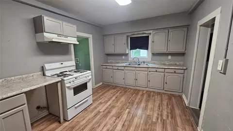 Other - 409 E 7th St, Ferris, TX 75125 photo 3 of 4