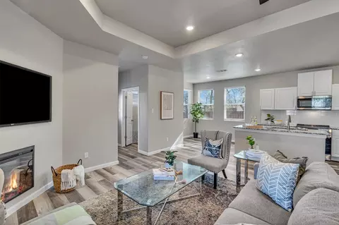 1301 E Tucker St, Fort Worth, TX 76104