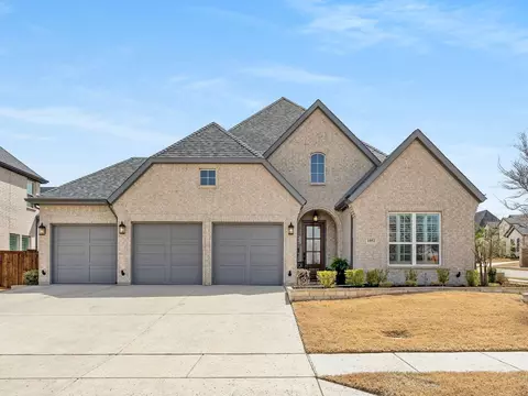 1052 Cabinside Dr, Roanoke, TX 76262