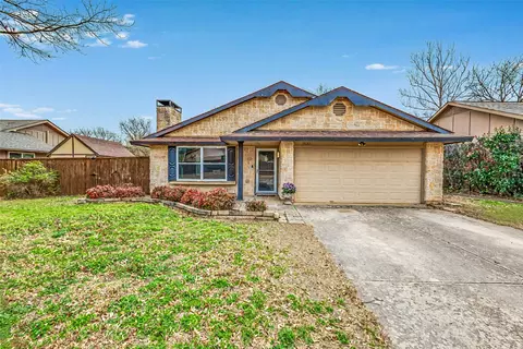 1621 Live Oak Dr, Lewisville, TX 75067