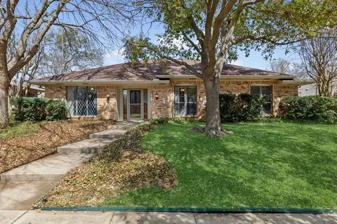 1605 Throwbridge Ln, Plano, TX 75023