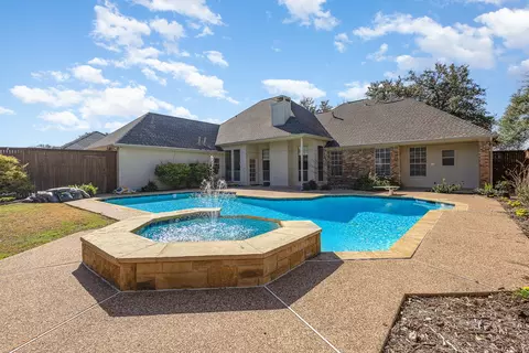 7317 Hiddencreek Dr, Dallas, TX 75252