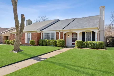 2315 Forestbrook Dr, Garland, TX 75040