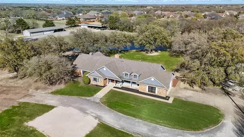1702 Bryson Ln, Midlothian, TX 76065