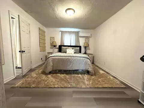 Bedroom - 405 E Grayson St, Leonard, TX 75452 photo 1 of 5