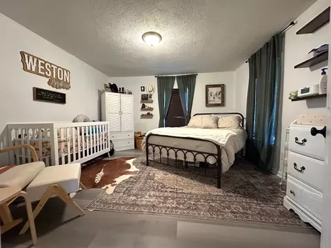 Bedroom - 405 E Grayson St, Leonard, TX 75452 photo 3 of 5