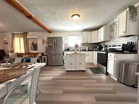 Kitchen - 405 E Grayson St, Leonard, TX 75452 photo 3 of 5