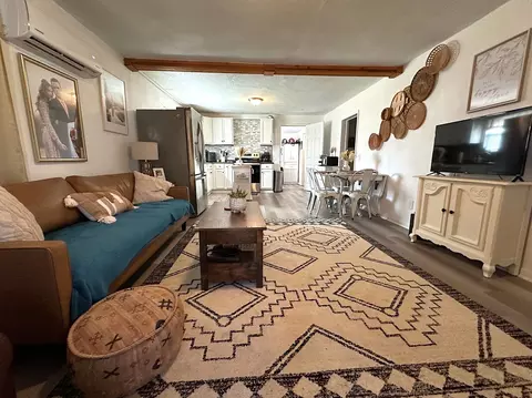 Living - 405 E Grayson St, Leonard, TX 75452 photo 6 of 7