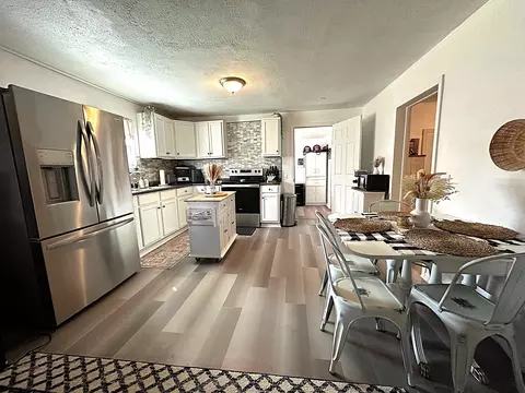 Kitchen - 405 E Grayson St, Leonard, TX 75452 photo 5 of 5
