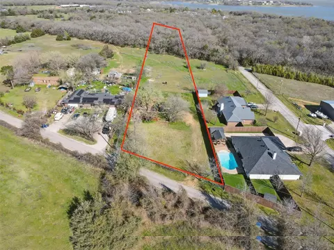 202 Smokey Ln, Shady Shores, TX 76208