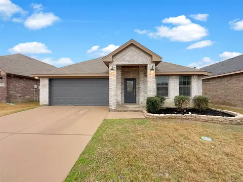 12228 Hunters Knoll Dr, Burleson, TX 76028