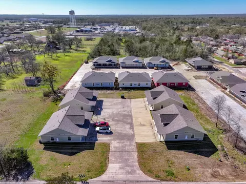 View/Area - 703 Maple St, Commerce, TX 75428 photo 2 of 8