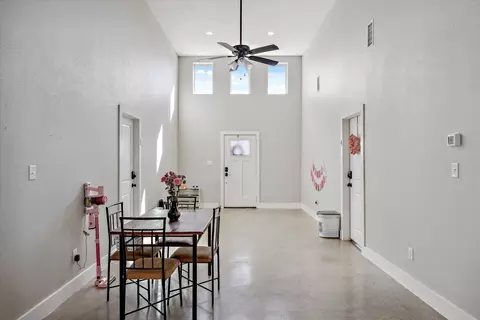Entry Way - 703 Maple St, Commerce, TX 75428 photo 5 of 5