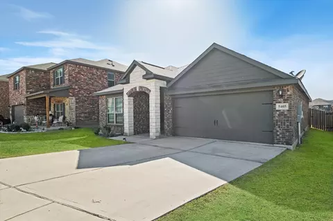 5405 Songbird Trl, Denton, TX 76207