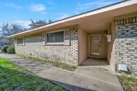 303 Candlewood Pl, Richardson, TX 75081