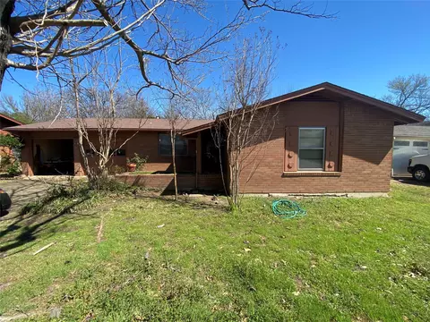 3110 Bryn Mawr Dr, Irving, TX 75062