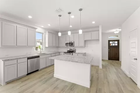 501 Hillcrest, Justin, TX 76247