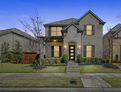 12754 Camden Pl, Farmers Branch, TX 75234