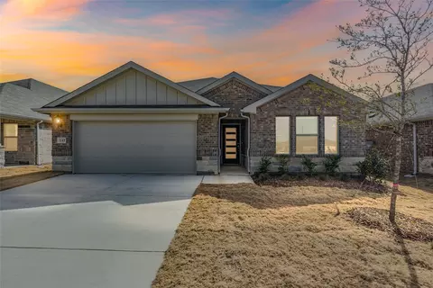 145 Lost Creek Trl, Greenville, TX 75402