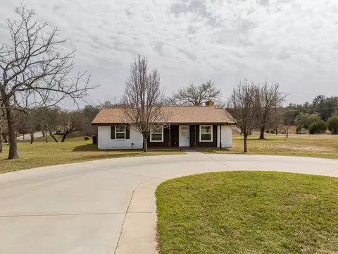 14 Deb Lynn Ave, Lampasas, TX 76550