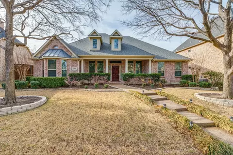 5161 Iroquois Dr, Frisco, TX 75034