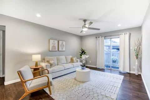 5111 Skillman St #124, Dallas, TX 75206