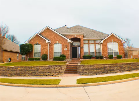 2406 Scarlet Oak Dr, Rowlett, TX 75089
