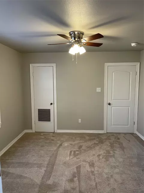 3845 Victory Dr, Shreveport, LA 71104