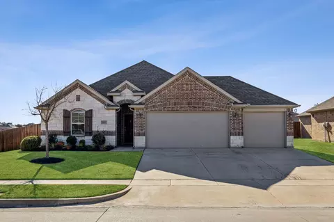 101 Zion Ln, Forney, TX 75126