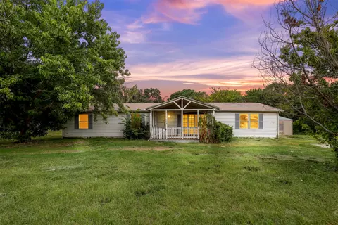 6217 Tenderfoot Trl, Fort Worth, TX 76135