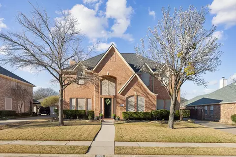 1809 Falcon Dr, Keller, TX 76248