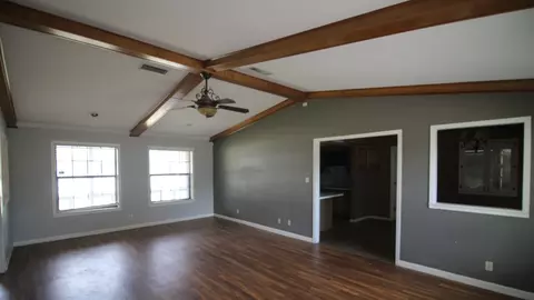 Living - 805 N 3rd T, Haskell, TX 79521 photo 5 of 5