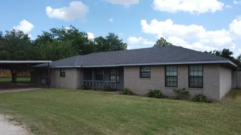 Exterior - 805 N 3rd T, Haskell, TX 79521 photo 1 of 6