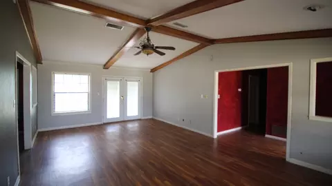 Living - 805 N 3rd T, Haskell, TX 79521 photo 4 of 5