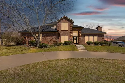 9127 Hanging Moss Dr, Granbury, TX 76049