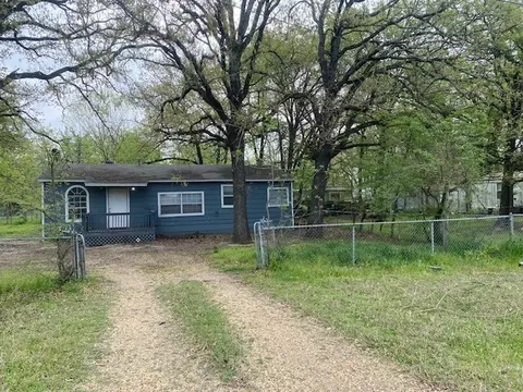 7972 Double Bridge Rd, Mabank, TX 75156