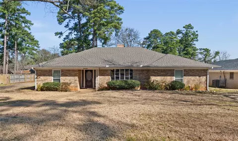 2806 Rockbridge Rd, Tyler, TX 75701