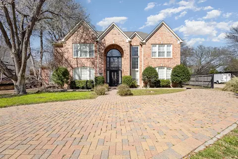 2400 Cayenne Dr, Mckinney, TX 75070