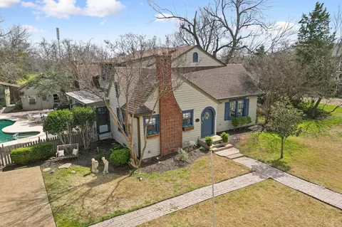 507 S Center St, Forney, TX 75126