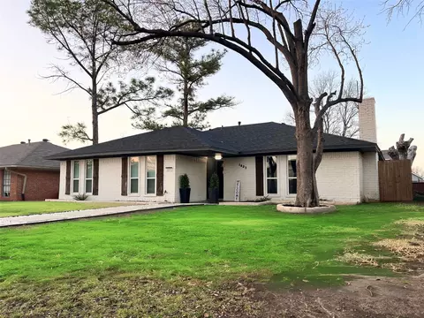 1837 El Paso St, Lewisville, TX 75077